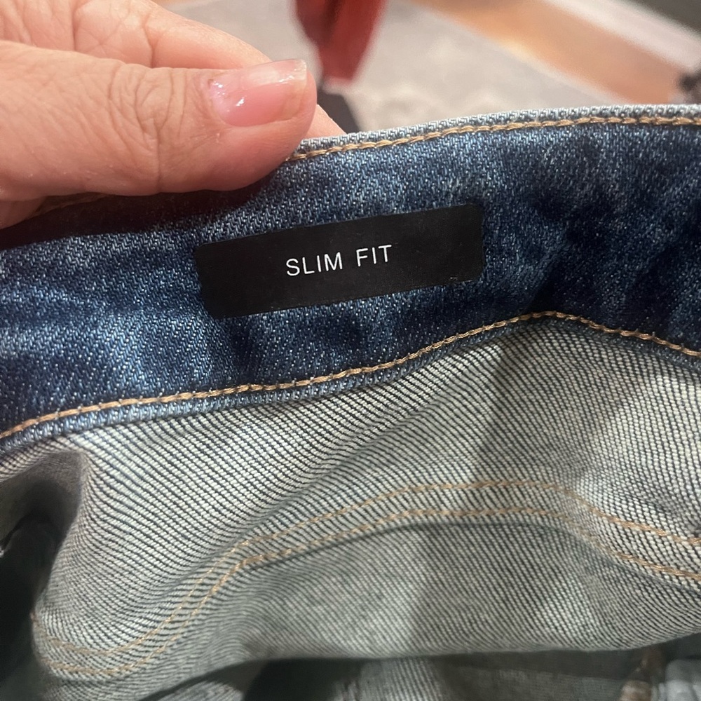 Judy Blue High Rise Blue Jeans with Patterned Pockets - Picture 6 of 9